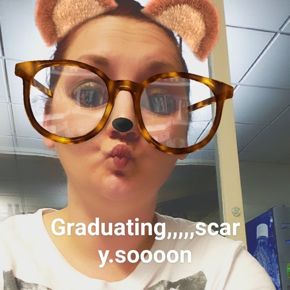 Meet your Posher, Megan - Picture 1 of 1